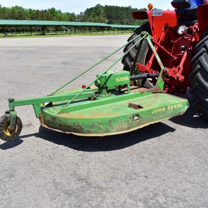 Débrousailleuse John Deere 60 pouces