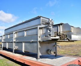 Hydro-cool stainless steel for vegetables